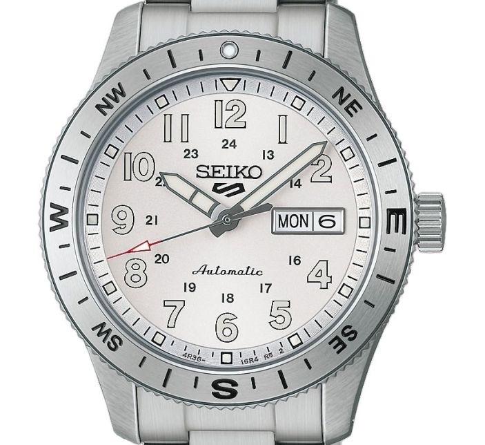 Montre Seiko 5 Field Series HDB007K1