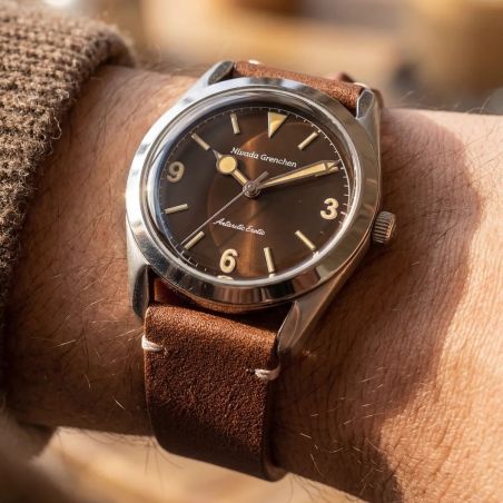 Montre Nivada Grenchen Antarctic Erotic Brown 320693M